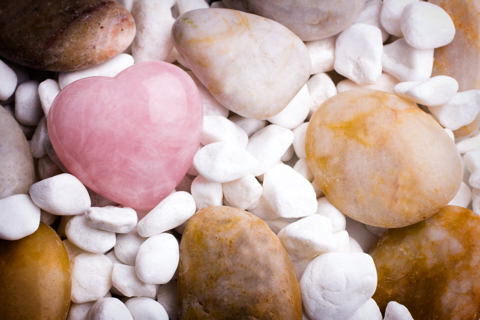 Pink heart stone on the spa stone background 2026 01 11 09 27 55 utc